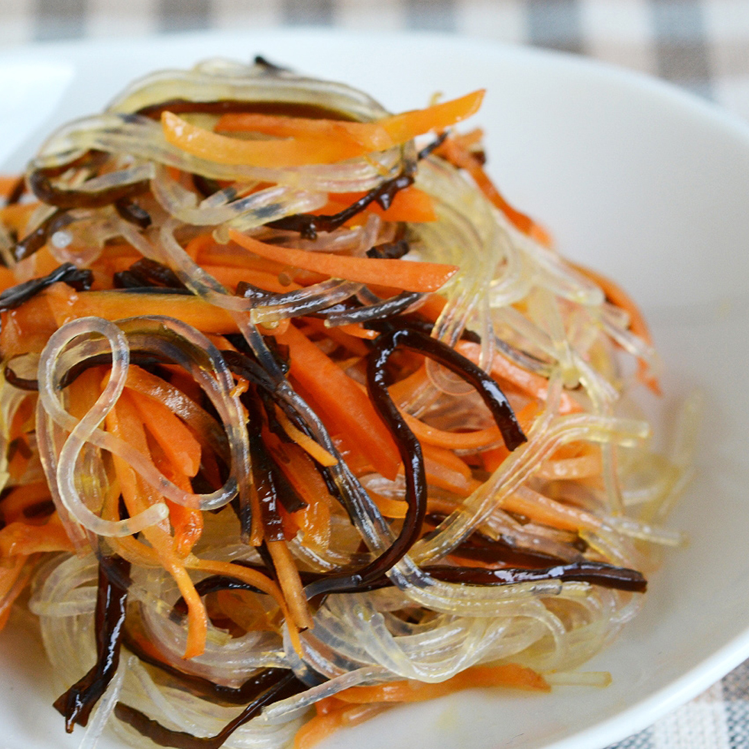 春雨と人参の炒め物