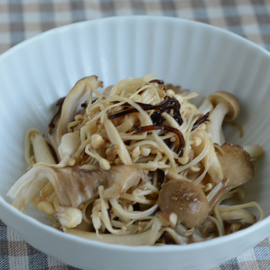 いろいろきのこの炒め物